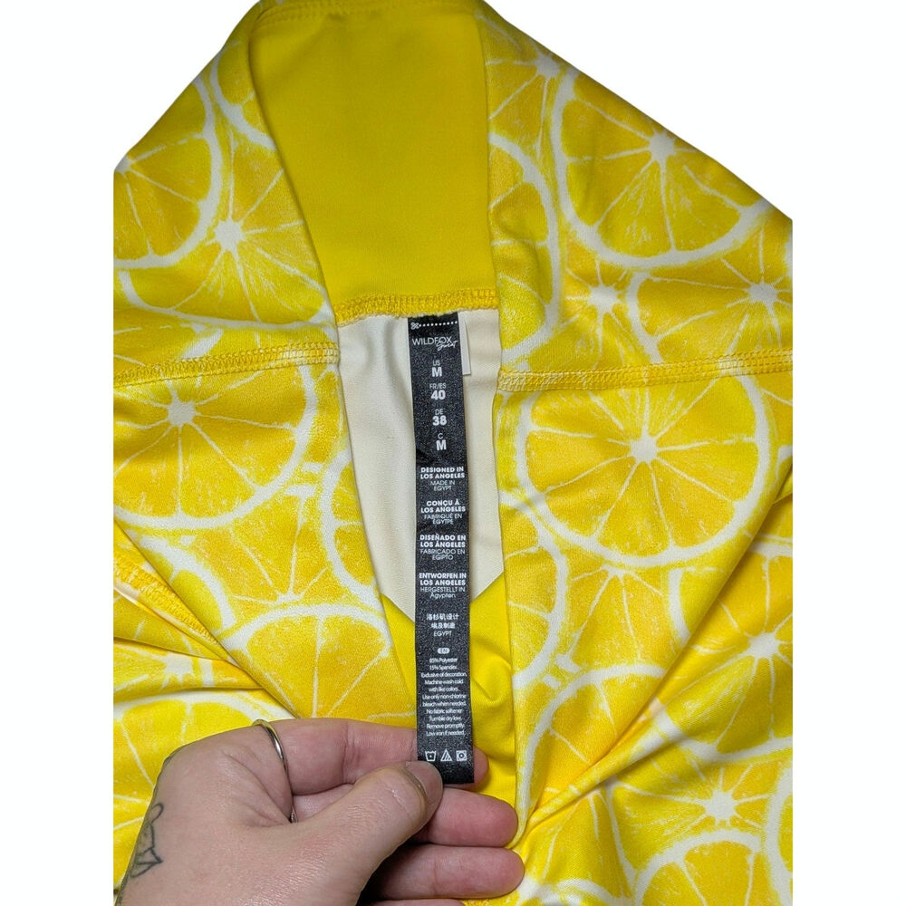 NWT Wildfox Sport Fallon Lemon Print Leggings Yellow White Medium - Picture 3 of 11